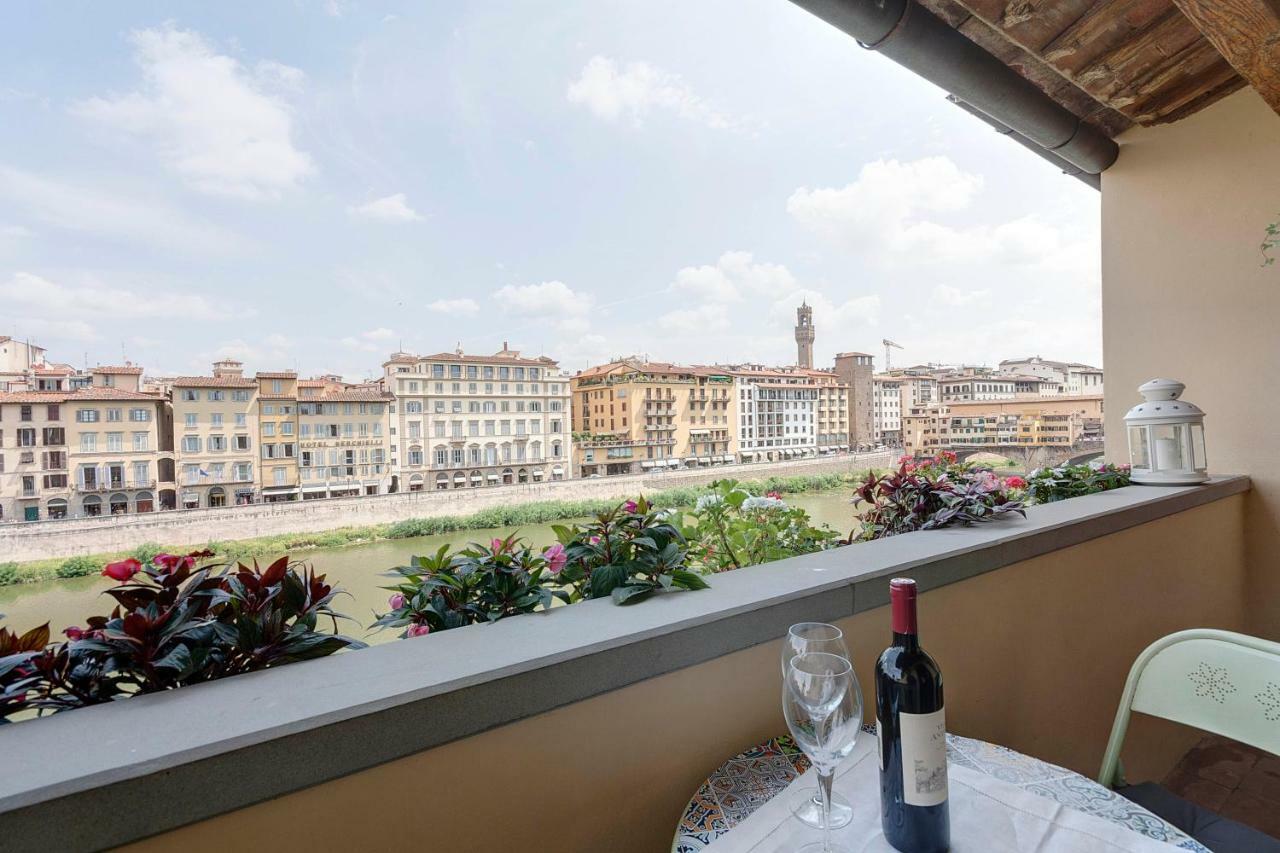 Historical Apartment Spectacular Arno View With Balcony From 12 Th Century. Φλωρεντία Εξωτερικό φωτογραφία